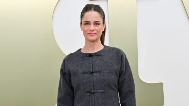 Amanda Peet's Health Journey: All About Her Cancer Battle